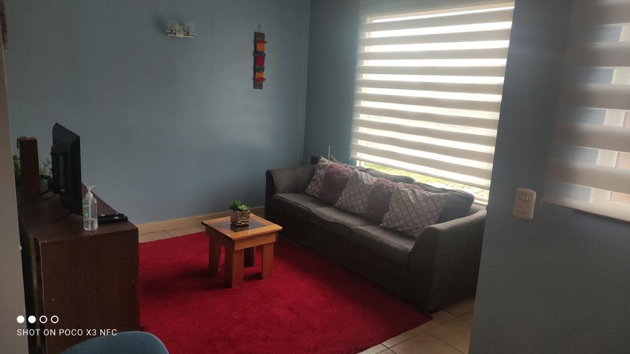 Casa Equipada Para 4 Personas Con Estacionamiento Apartment Coyhaique Ngoại thất bức ảnh
